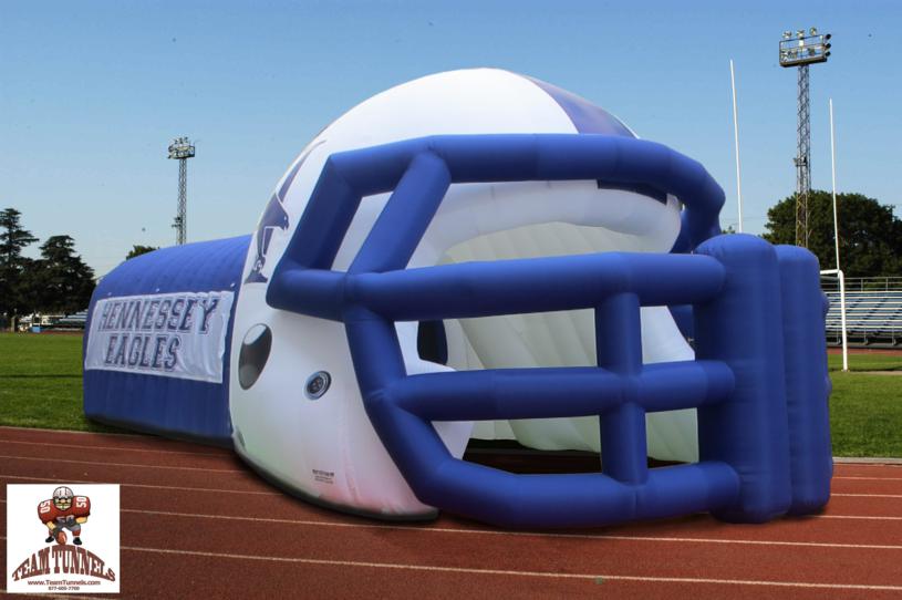 Another stunning view of the Hennesy Eagles inflatable tunnel.